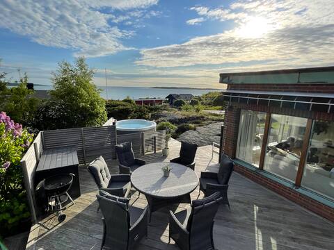 Stråvalla with beautiful sea views