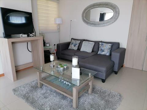 Apartment. near d'Esplananada, Cholula and ValQuirico 15m
