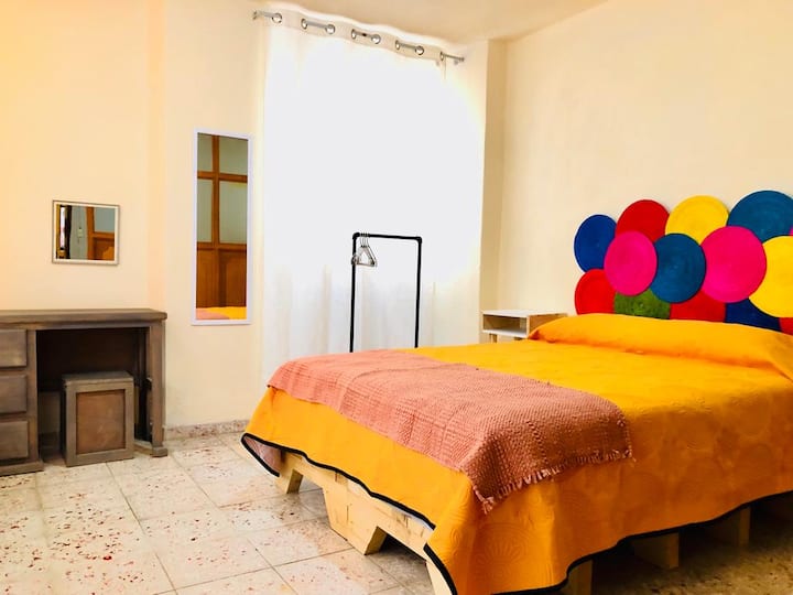 Რეკამარა 4 ორადგილიანი საწოლით, რომელიც მდებარეობს პირველ სართულზე.