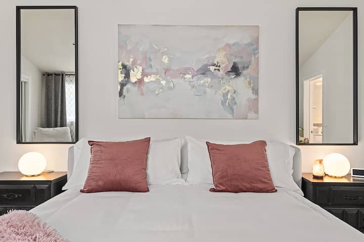 Master bedroom #1 with King bed. 