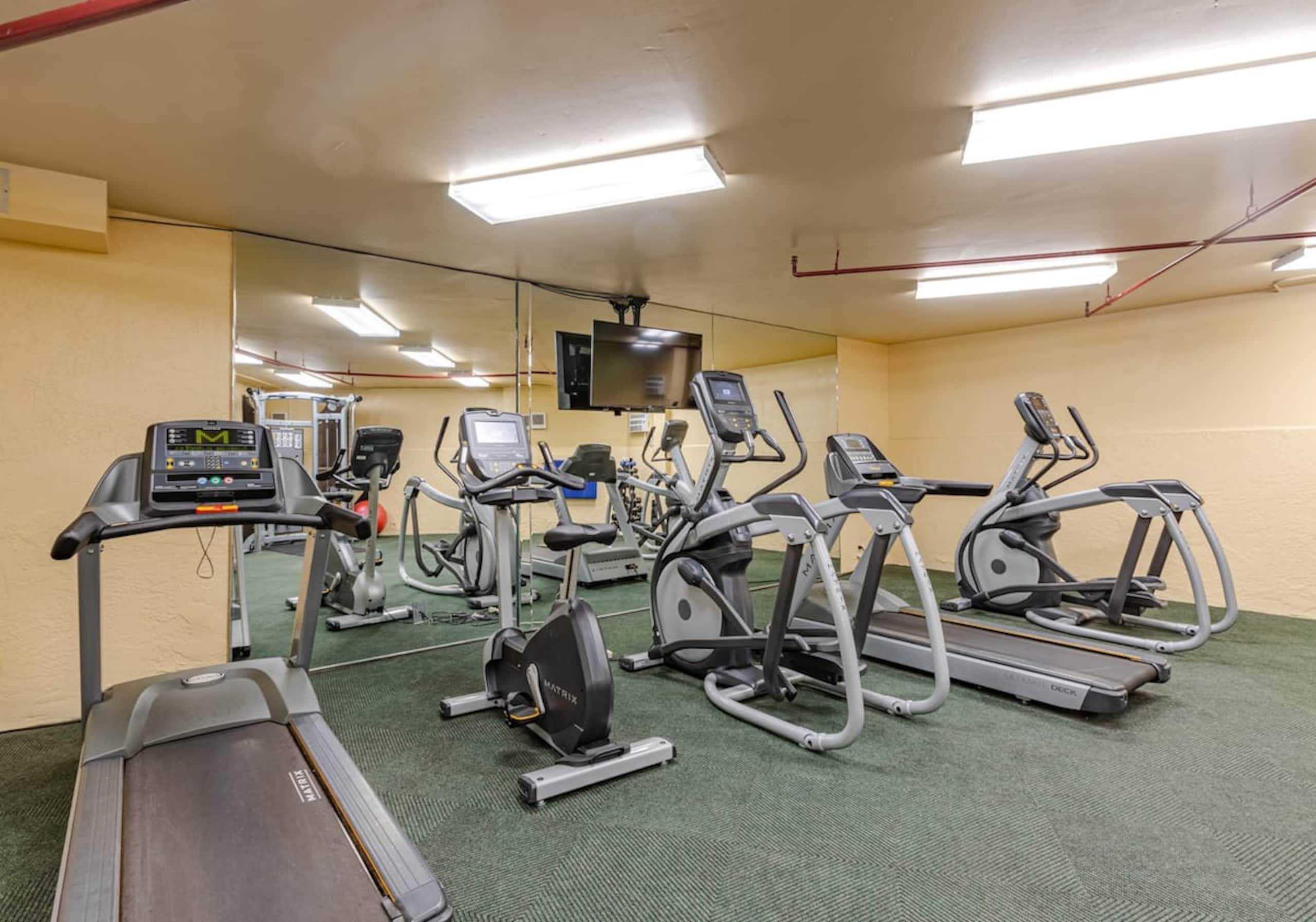 Condo in Lahaina · ★4.85 · 1 bedroom · 1 bed · 1 bath - Image 23