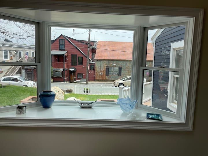 Luxurious Beach House W/ Harbor Views & Near Beach - Good Harbor Beach Gloucester