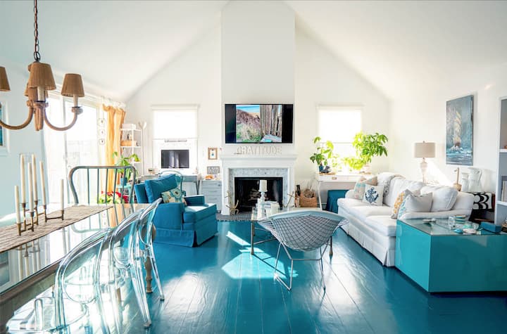 Nantucket Beach House Getaway - Nantucket