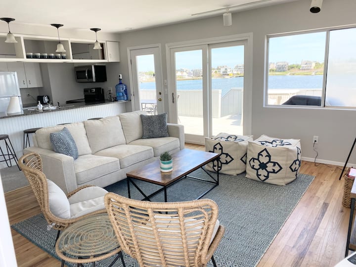 Casa luminosa y espaciosa frente al mar Casas en renta en Westhampton