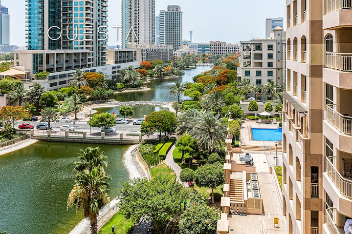 2 Bdr Lake View In Mosela Tower, The Views/greens - Dubai