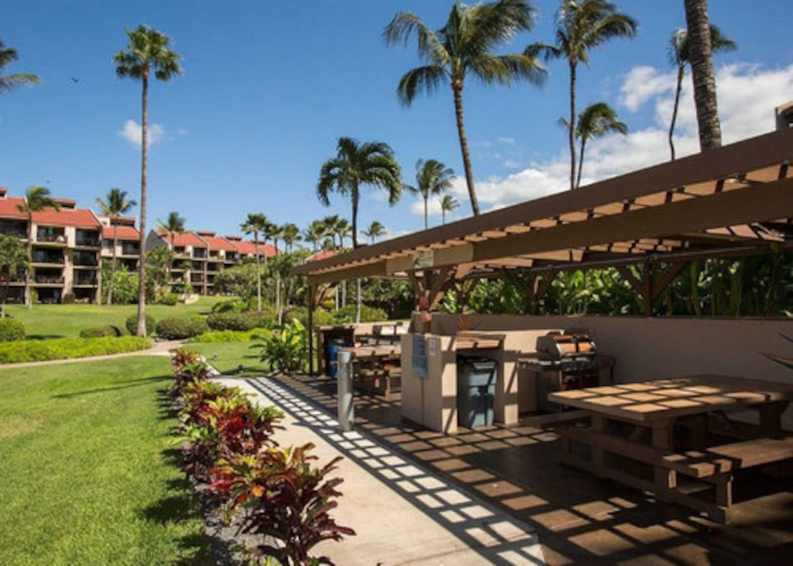 Condo in Kihei · ★4.95 · 1 bedroom · 2 beds · 2 private baths - Image 9