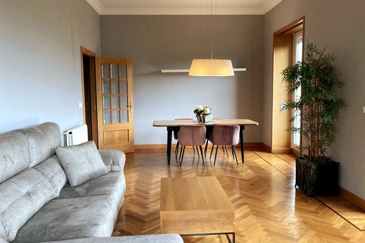 Acogedor Piso en San Sebastián con Vistas al Río gallery image 3