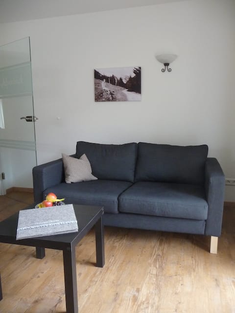 Leistungsstarkes Airbnb: Oberdorf vacation home, Alpine view in Langenargen