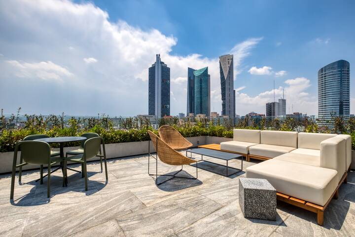 Decorous Stylish Apartment | 2Br | Gym gallery image 3