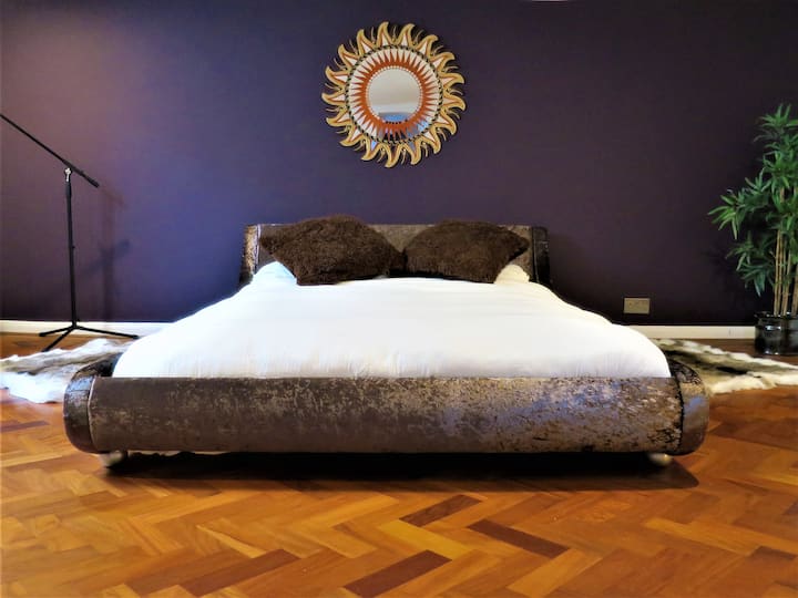 HAZE 
Chumba cha kulala cha chini