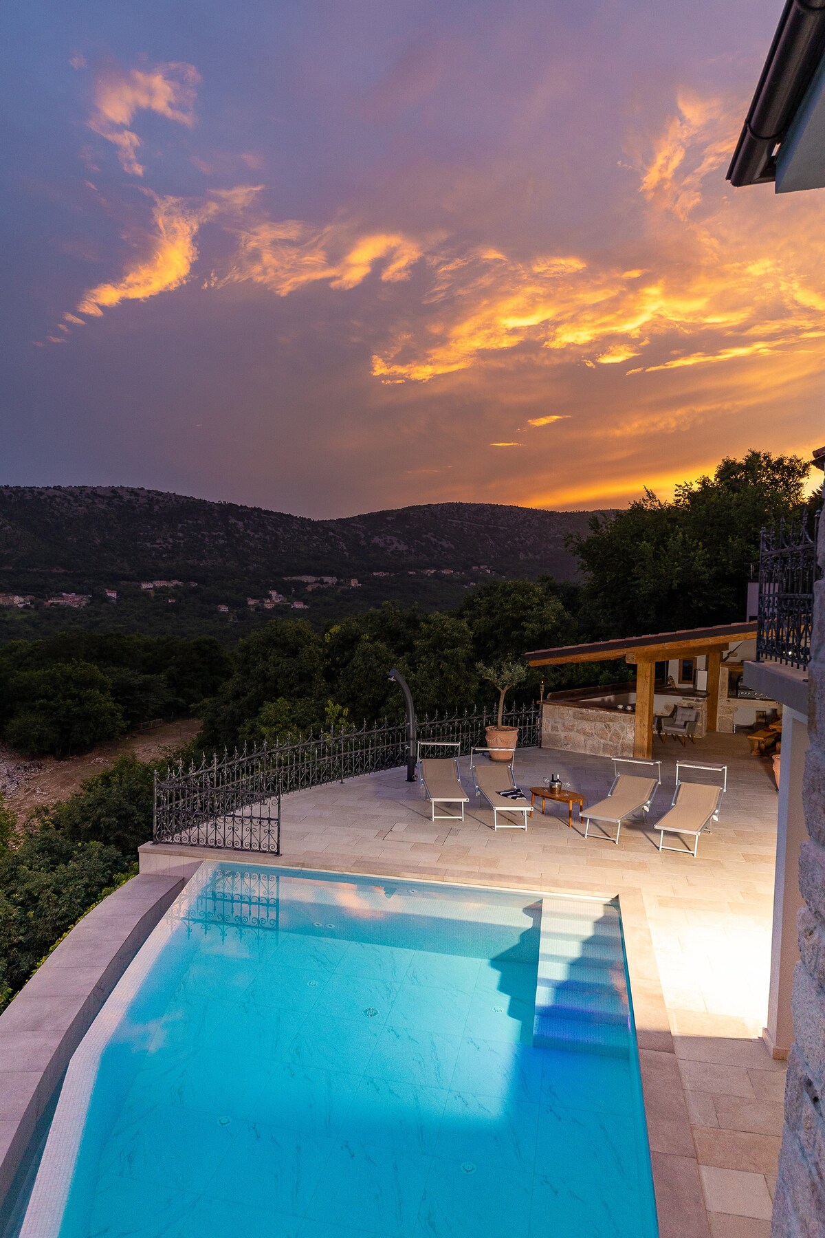 Villa Eve's castle