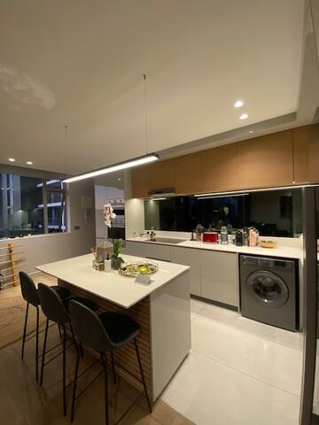 169 on Main, Greenpoint gallery image 5