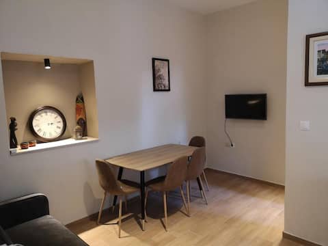 Popular Airbnb listing: Leonidas II Traditional House in Sparta in Δήμος Σπάρτης