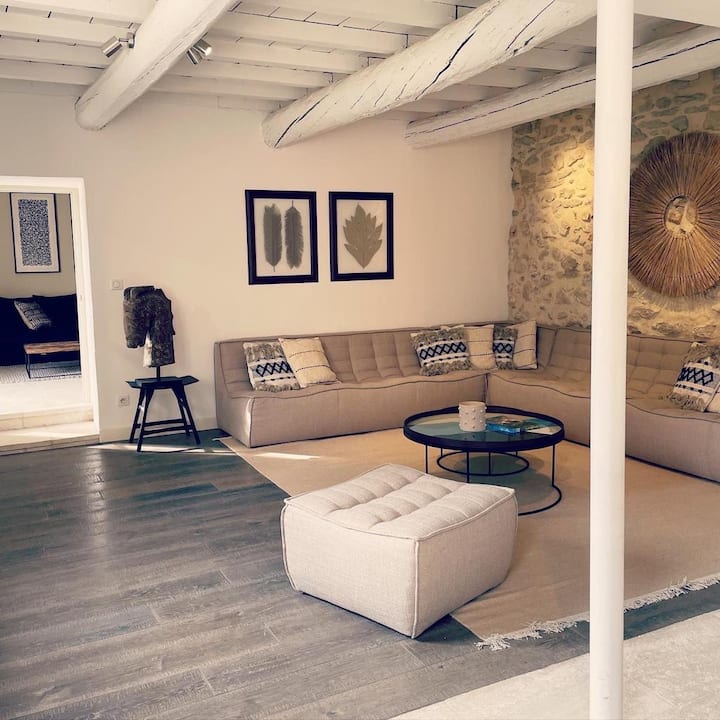 Mas D'artalet, Mas Provençal Avec Piscine Chauffée - Tarascon