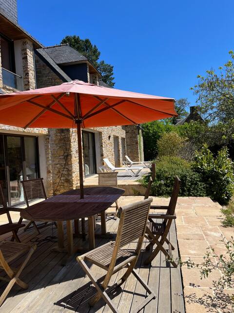 Beautiful home with access to Rivière du Bono