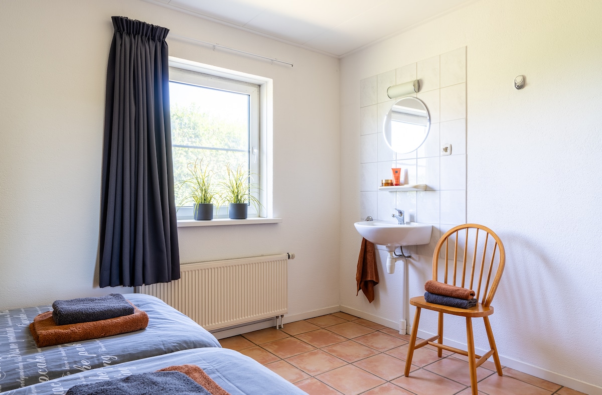 غرفة النوم 1