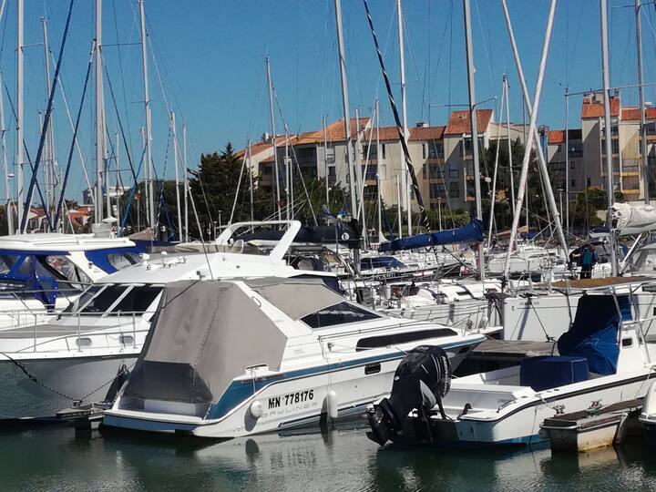 Apartment With 2 Bedrooms In La Rochelle, With Wonderful Sea View And Balcony - 400 M From The Beach - La Rochelle