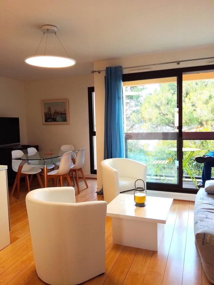 Face Au Port, Appartement Classé 3 éToiles 4/6 P - ラ・ロシェル