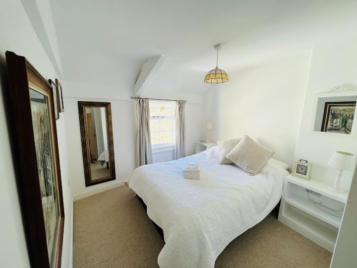 ห้องนอนใหญ่