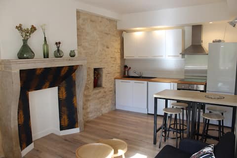 2 room accommodation, independent in a farmhouse.