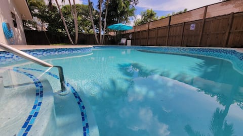 Designer House w/ Heated Pool 3 mi. from the Beach