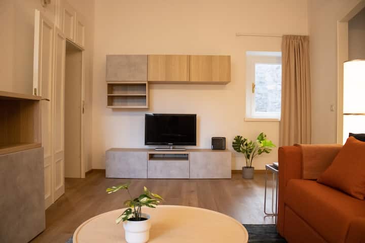 Marilu's Home: Apartment Behind San Martino - Lucca