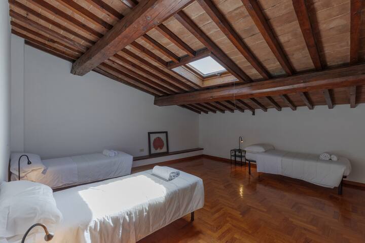 Pitti View In Serragli gallery image 2