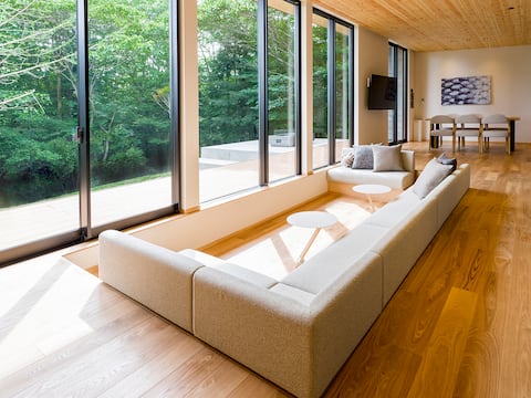 【104】2 double beds + 2 futons (Pet-friendly)