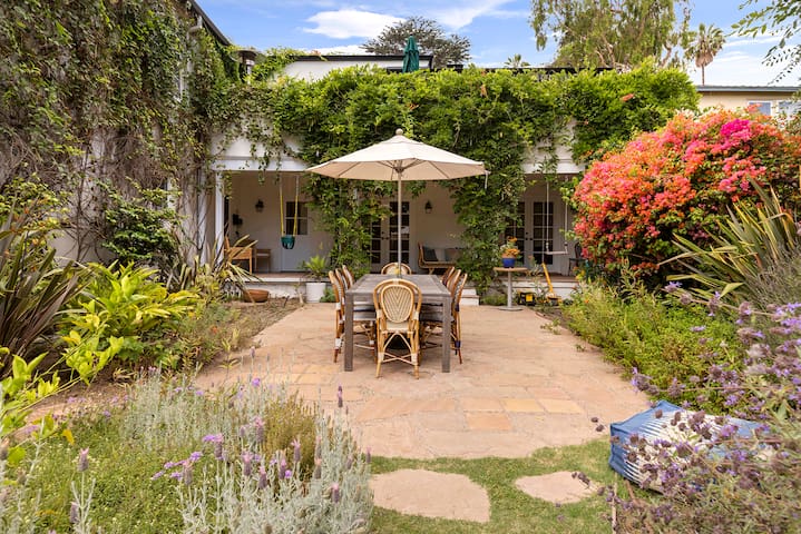 The Kenilworth – Silver Lake Reservoir Area Oasis!