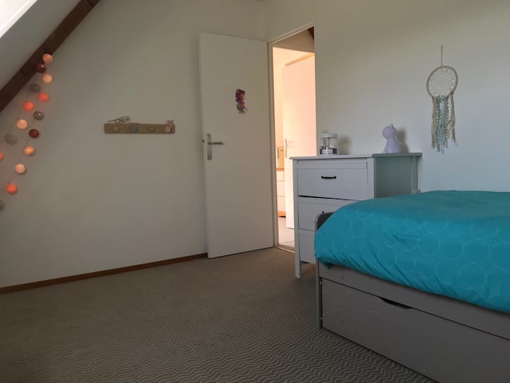 غرفة النوم 2