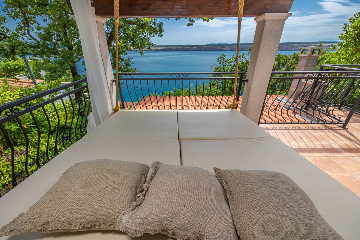 Villa Cikas Palmhouse