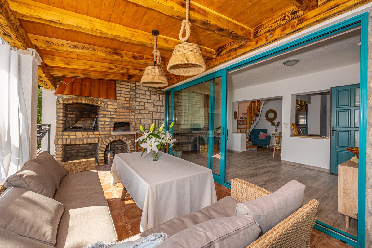 Villa Cikas Palmhouse