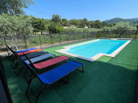 Villa with private heated pool Sablet 12 pers