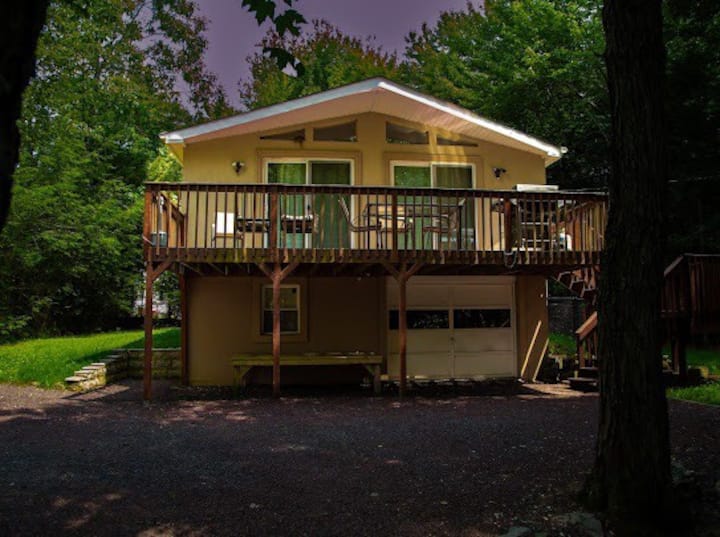 Pocono Getaway near Kalahari Houses for Rent in Pocono Summit