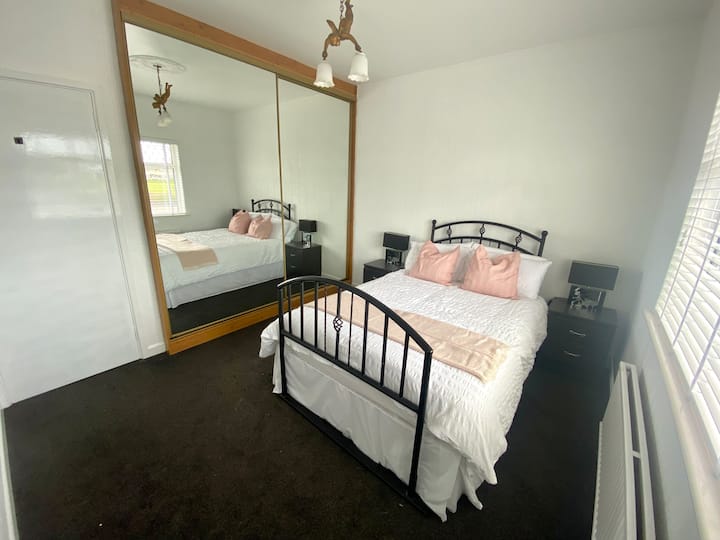 Spálňa 2 - dvojlôžko. 