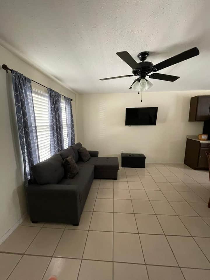 Unit 1. Your Second Home. - Eagle Pass, TX