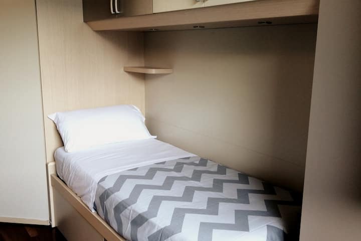 غرفة النوم 1