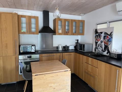 Top performing Airbnb: COSY- Large studio - Anglet beaches and forest in Anglet