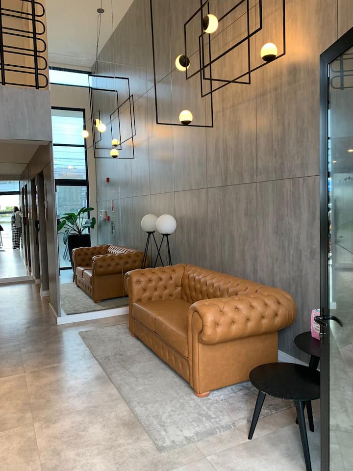 Loft-7 Encantador Com Estacionamento Incluído. - Joinville