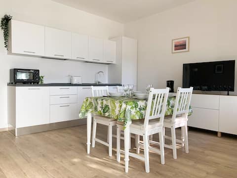 Proprietà Airbnb di successo: "L'Olivo" Apartment a Malcesine