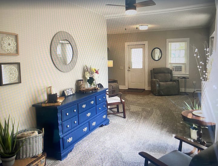 All-season Home In The Heart Of Bemus Point! - Bemus Point, NY