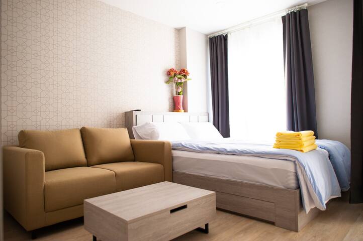 Condo. GROUP of 12 guests@Chinatown airport2ways#1 gallery image 4