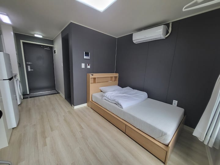 Full Option One Room 1-dong 203