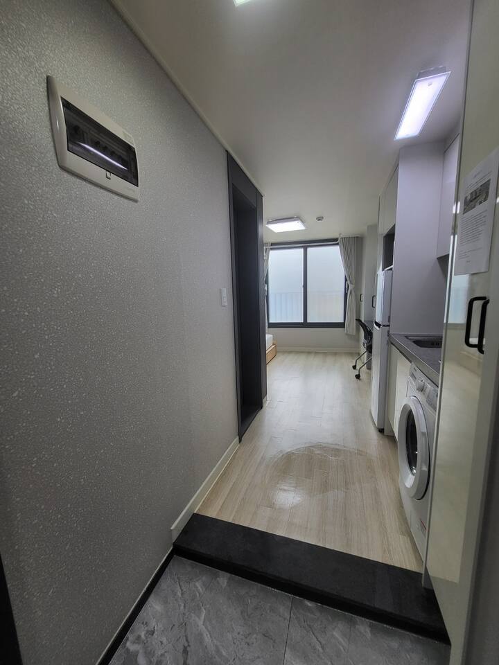 Full Option One Room 1-dong 203