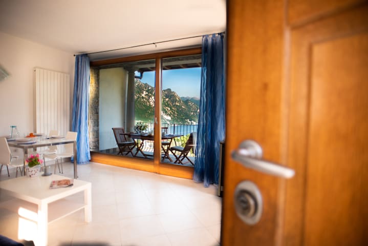 Italian Vacation Homes – Longol