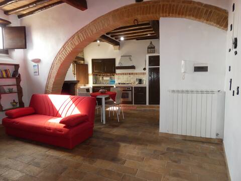 Escape to Umbria, Porta Leone