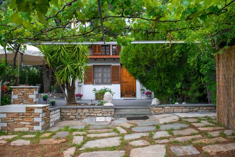 Beautiful beach house in Glyfoneri bay, Thasos