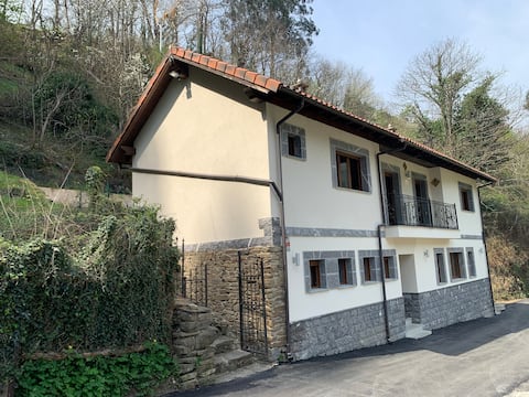 Casa Rural Santa Cruz-Mieres