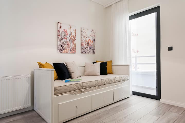 Dhoma e gjumit 3 dhe zyra