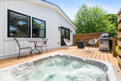 The Retreat on Rockland: A getaway near downtown